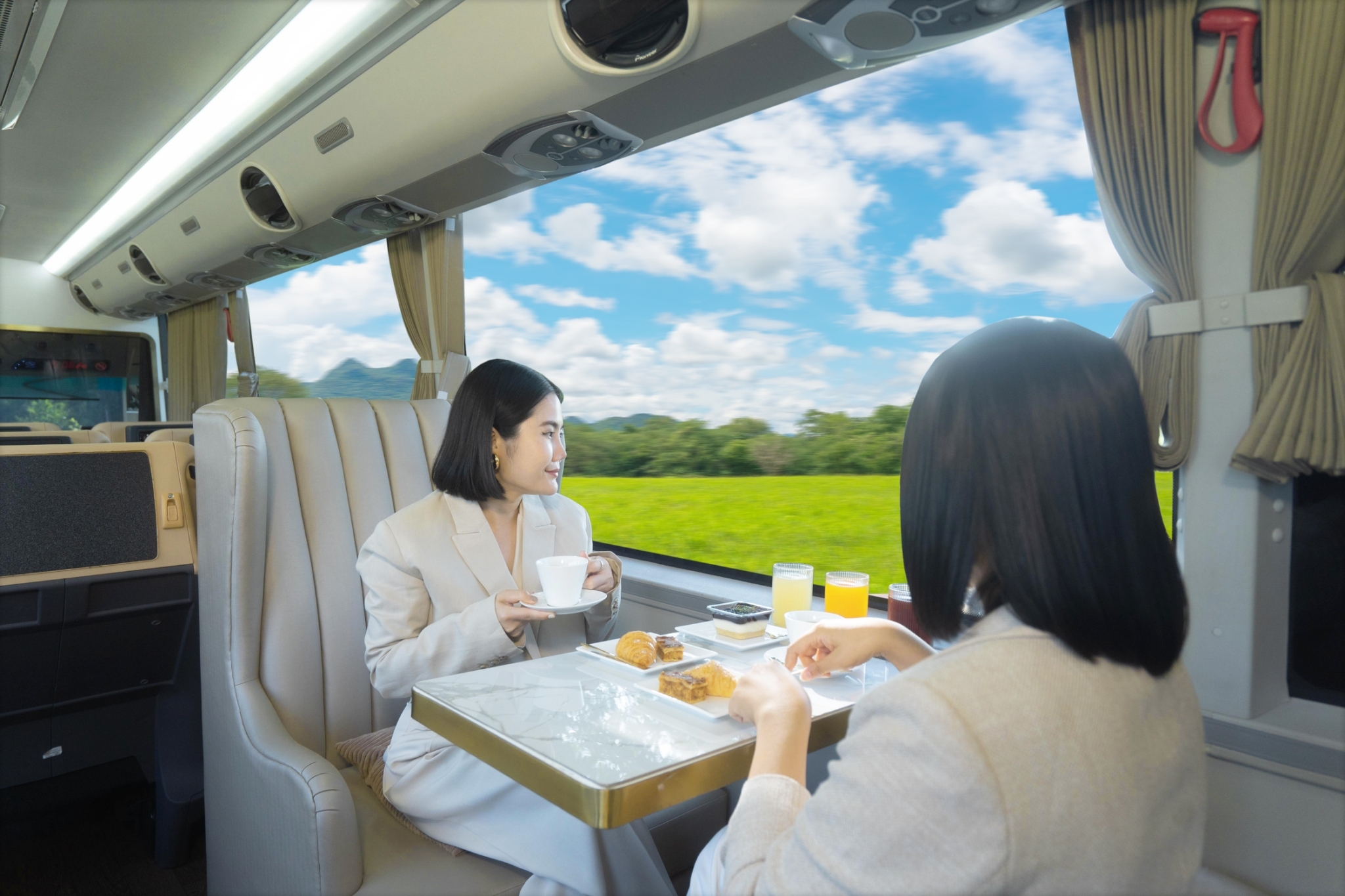 จัดทัวร์อำนวยความสะดวก